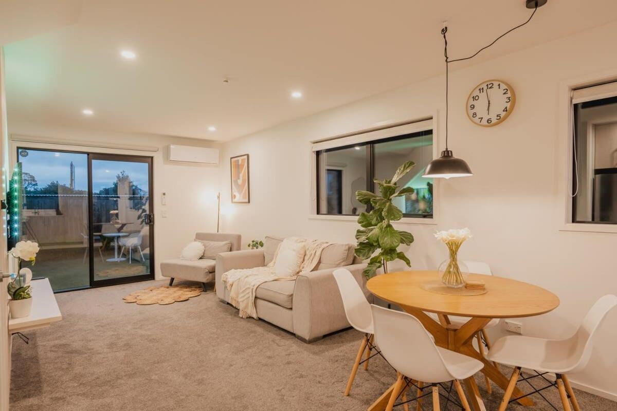 Addington Stadium - Sleeps 6 * Christchurch