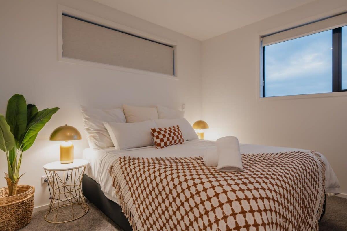 Addington Stadium - Sleeps 6 * Christchurch