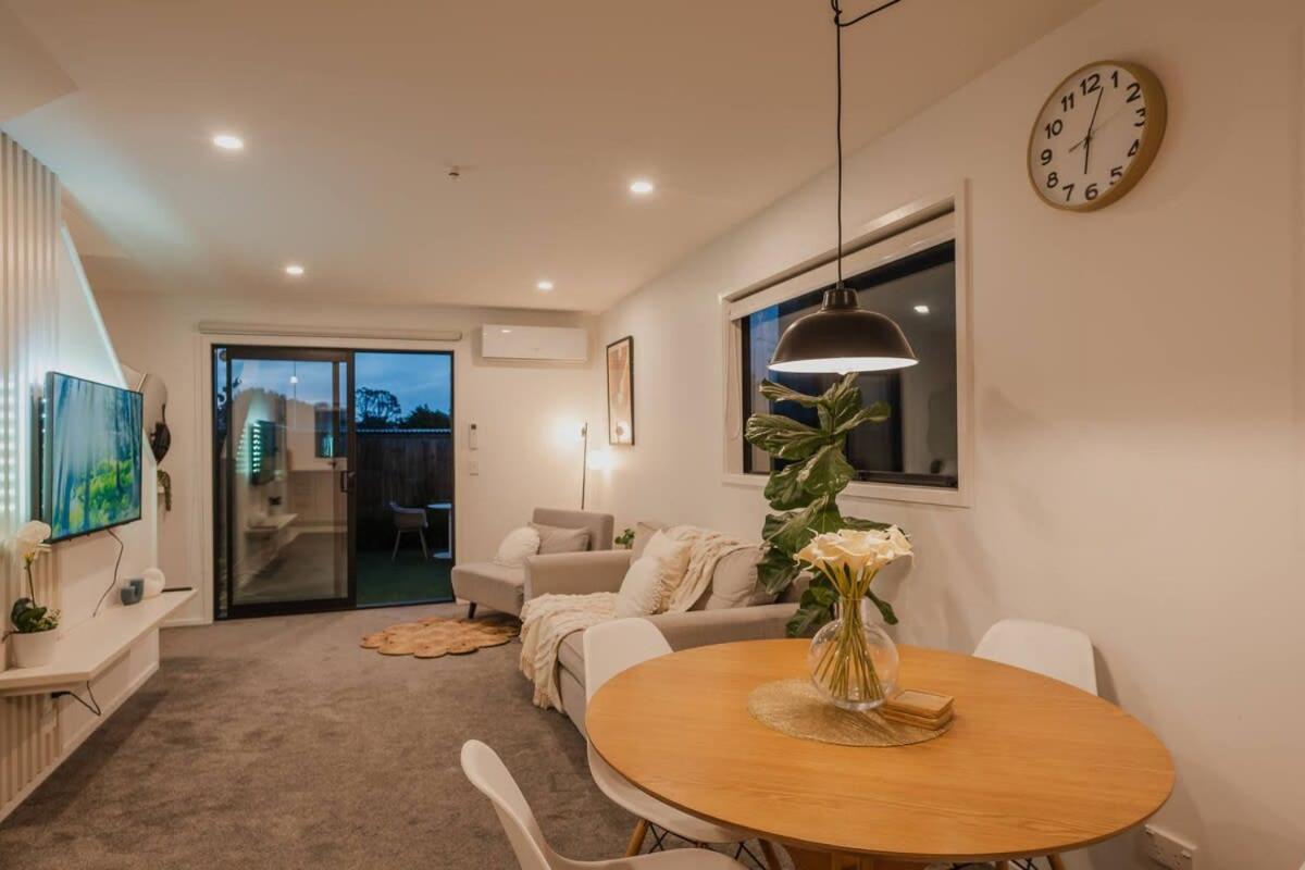 Addington Stadium - Sleeps 6 Holiday home Christchurch