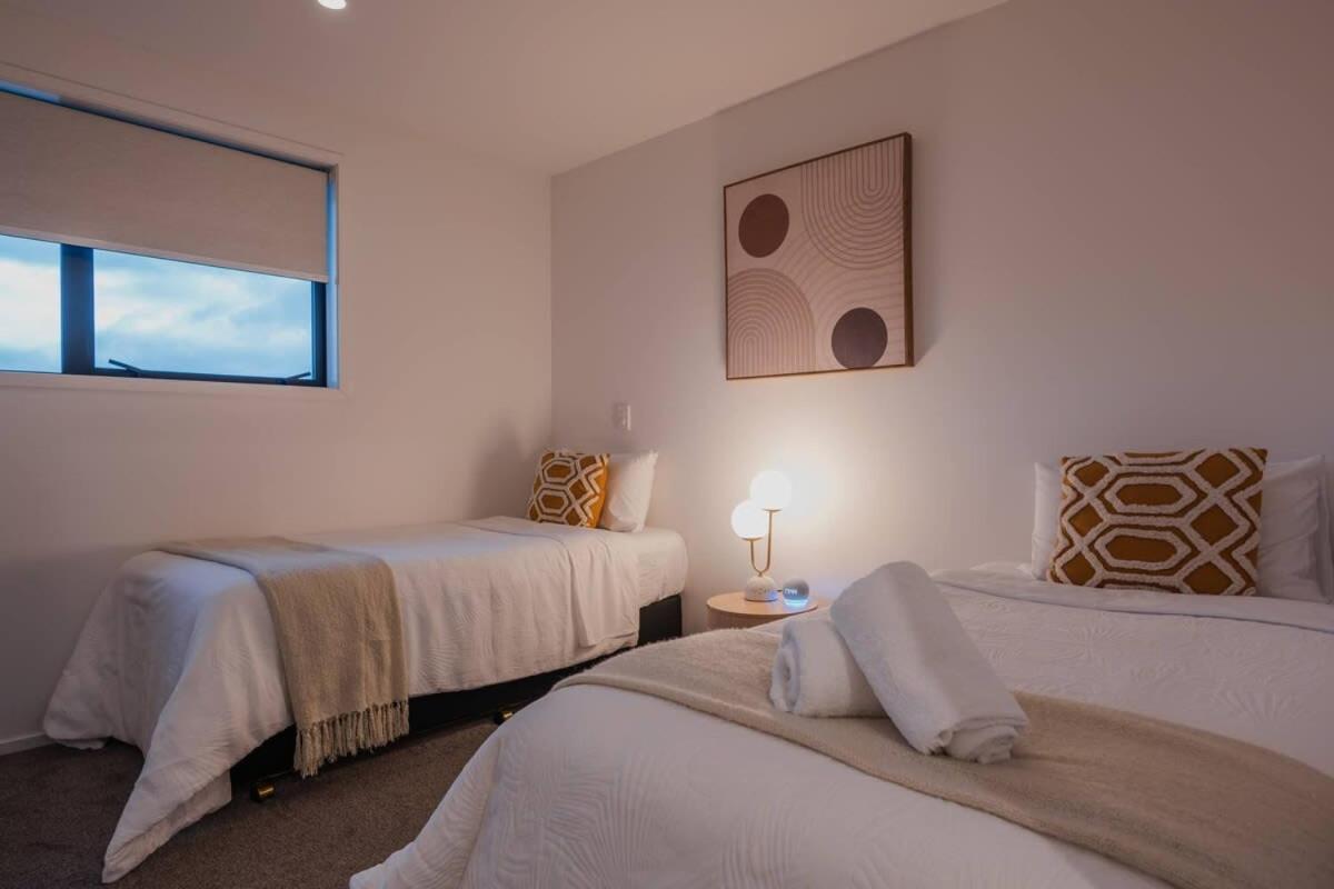 Addington Stadium - Sleeps 6 Christchurch
